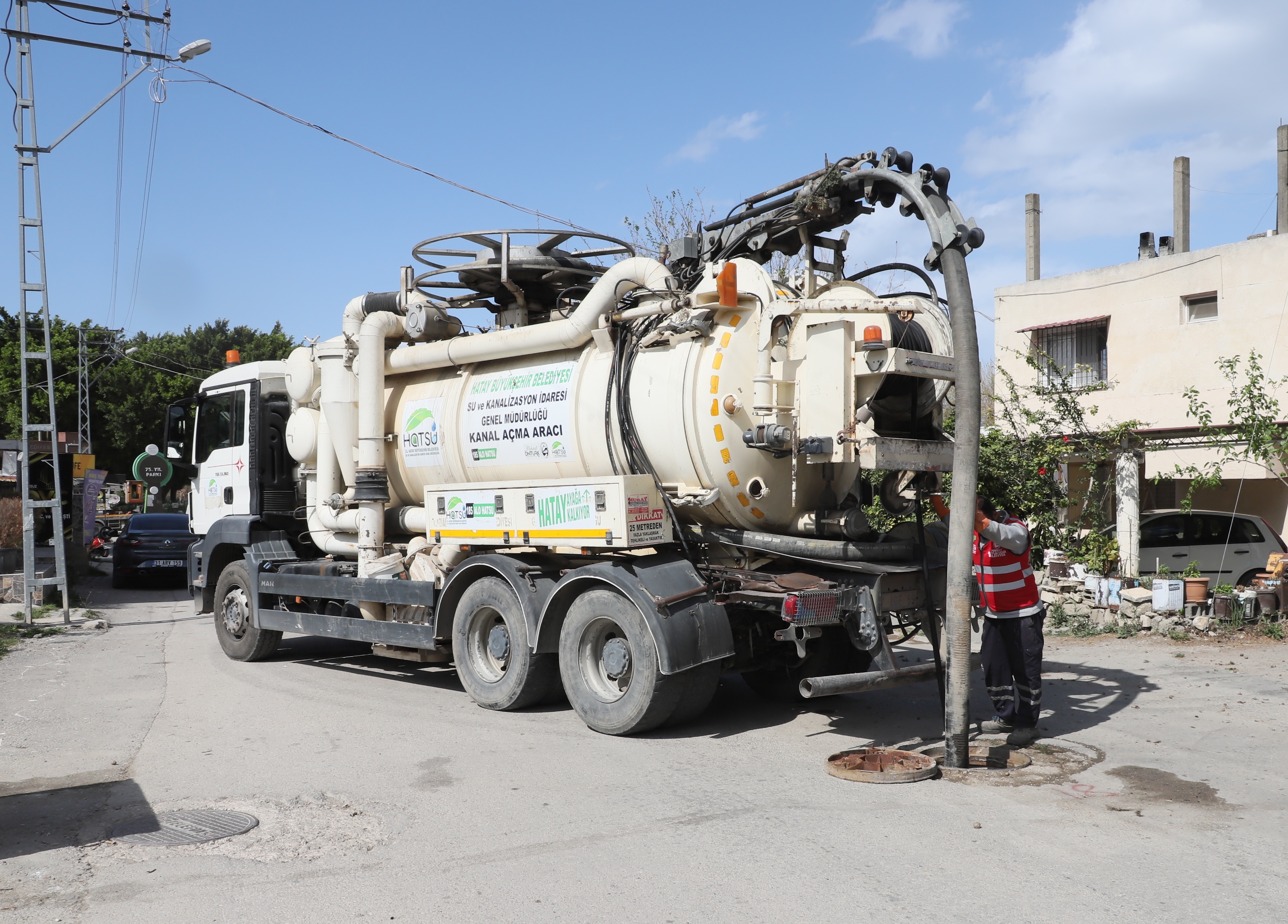 64 Bin Metre Kanalizasyon ve Yağmur Suyu Hattı Temizlendi